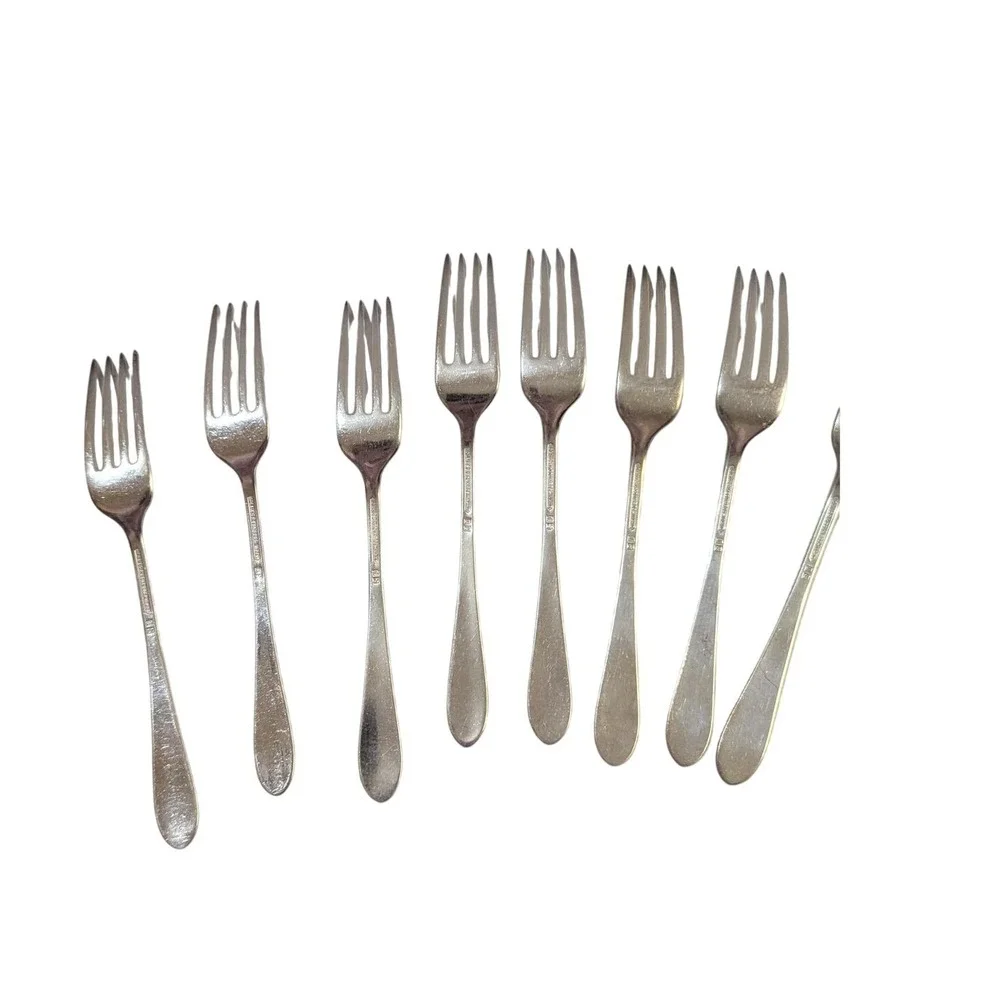 8 Holmes & Edwards May Queen Silverplate Salad Forks 1951 IS‎ Vintage Flatware